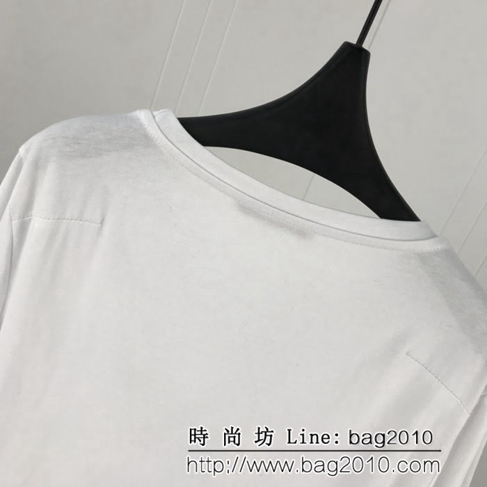 DIOR迪奧 官網同步 19ss早春新款 字母小蜜蜂印花 男款短袖  ydi1685